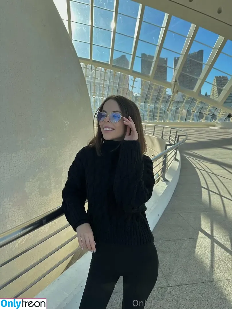 chloelolo голая photo #0037 (chloe_louise_bray)