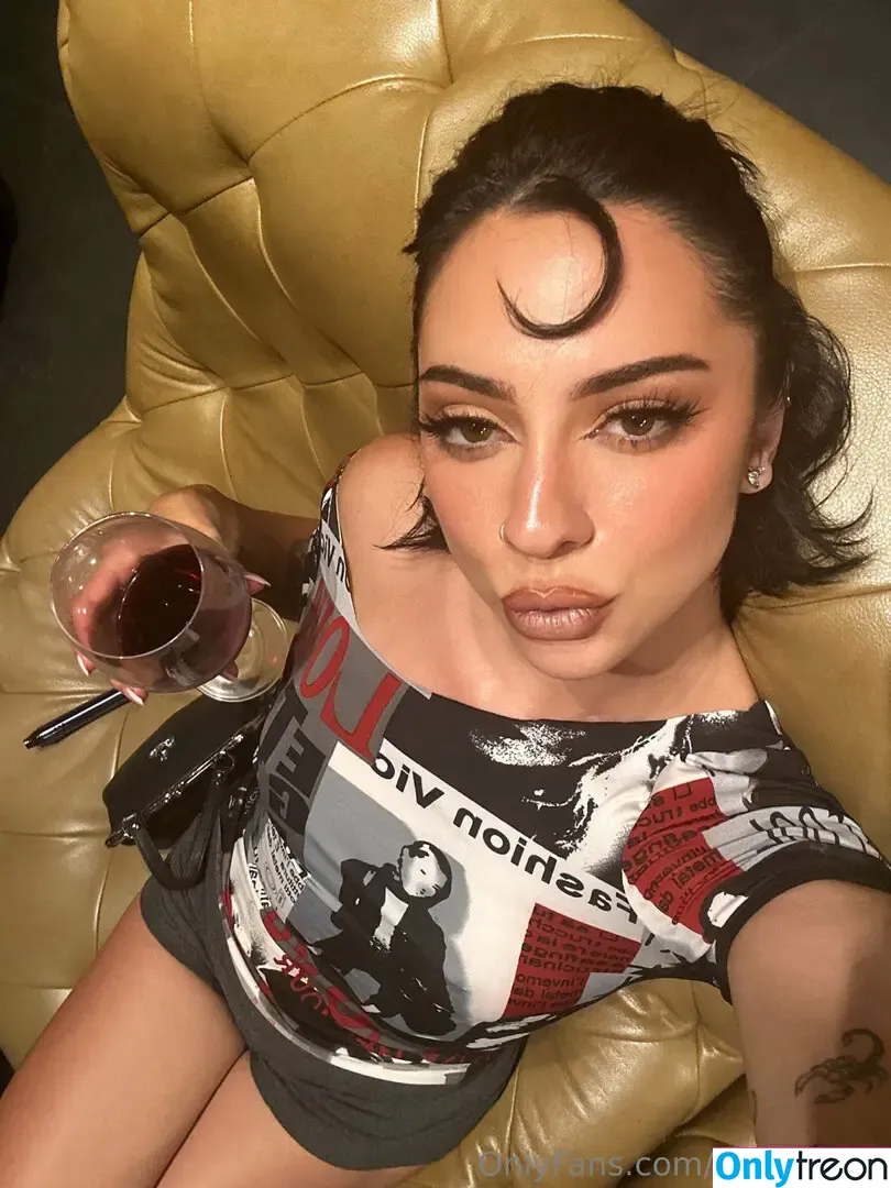 chloelovesme nude photo #0002 (_chloelovesme)