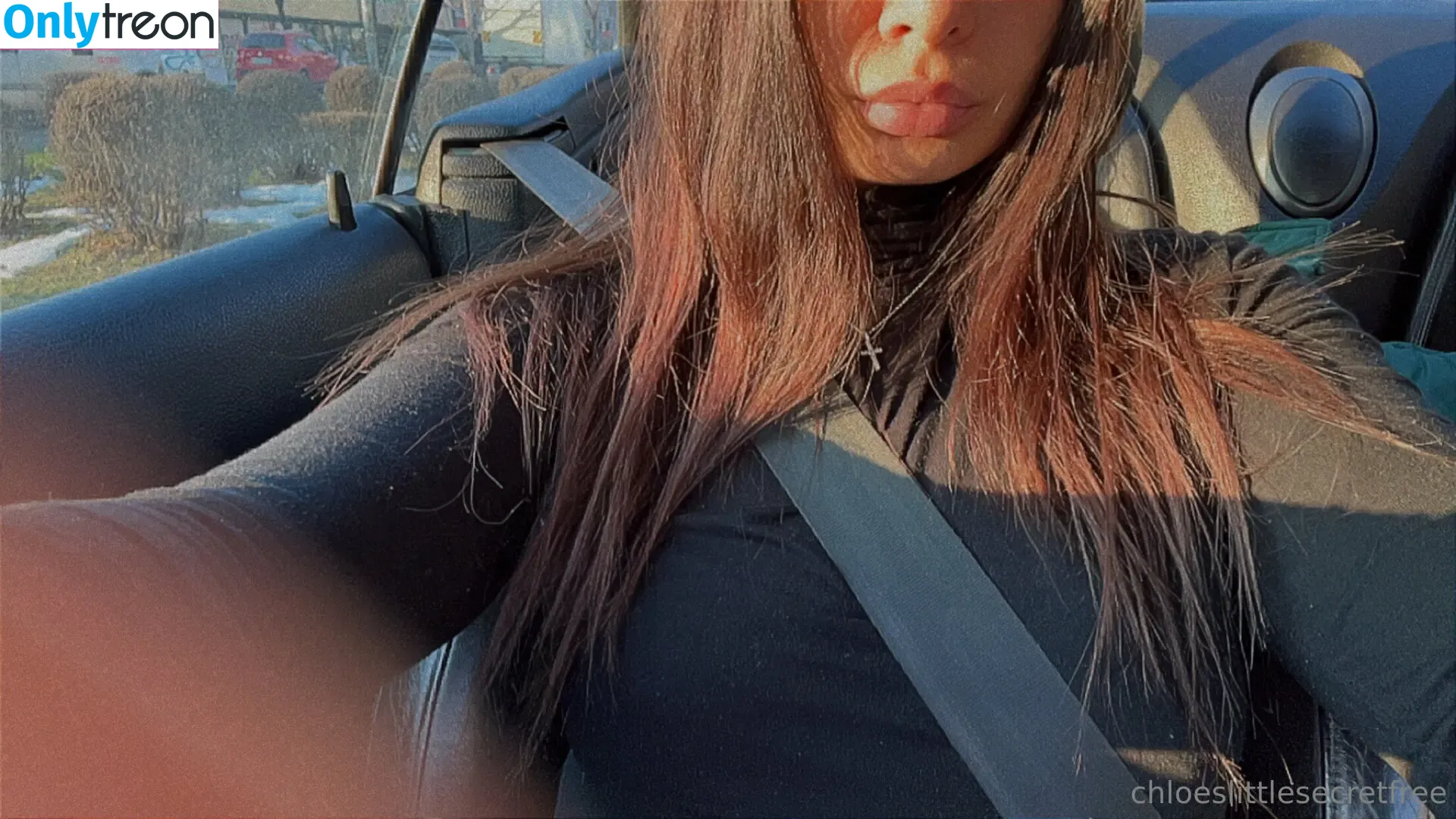 chloeslittlesecretfree голая photo #0014 (chloelouisecreates)