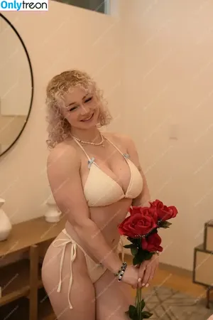 Chloethehokage / chloegrahamx / chloemirisch nude photo #0035