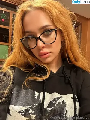 Chloeziva / chloexziva фото голая #0055