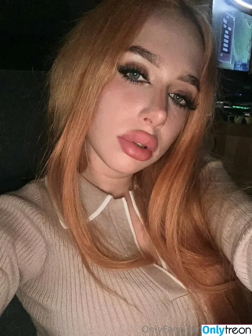 Chloeziva голая photo #0085 (chloexziva)