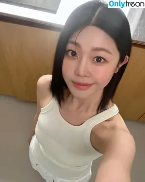 Choi Hye-seon / hazelchoiii / 최혜선 Hyeseon nude photo #0005
