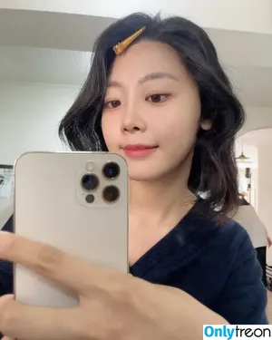 Choi Hye-seon / hazelchoiii / 최혜선 Hyeseon nude photo #0011
