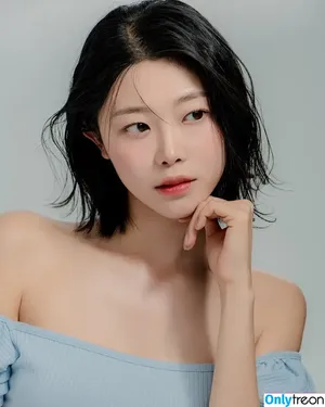 Choi Hye-seon / hazelchoiii / 최혜선 Hyeseon nude photo #0012