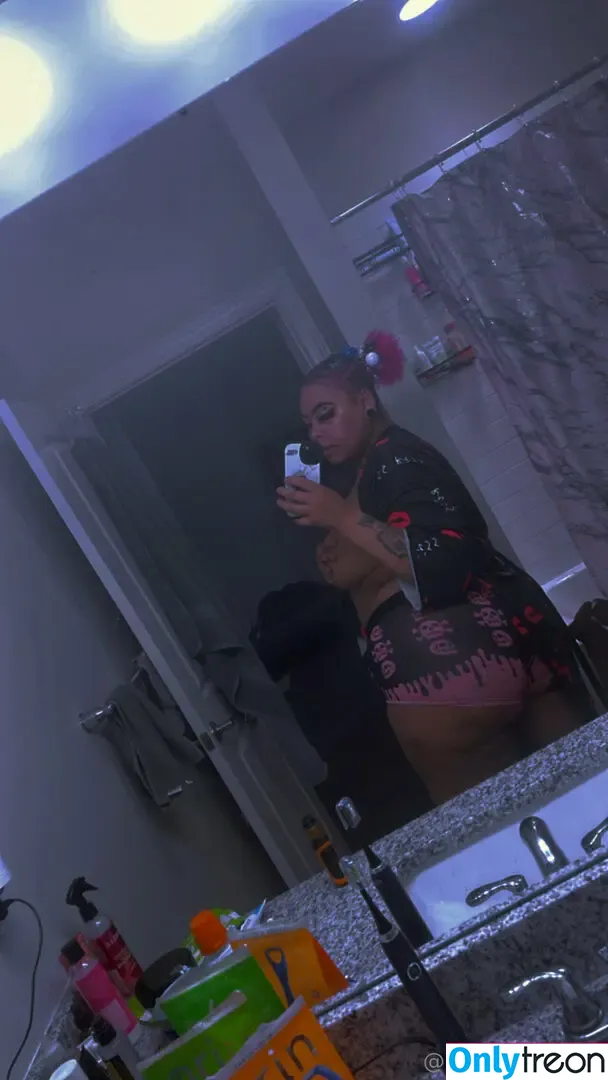 Chokahontass nude photo #0012 (thehoochiedawtah_)
