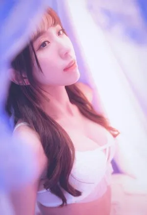 Chopperting / chopperyuting / 張宇婷 nude photo #0198