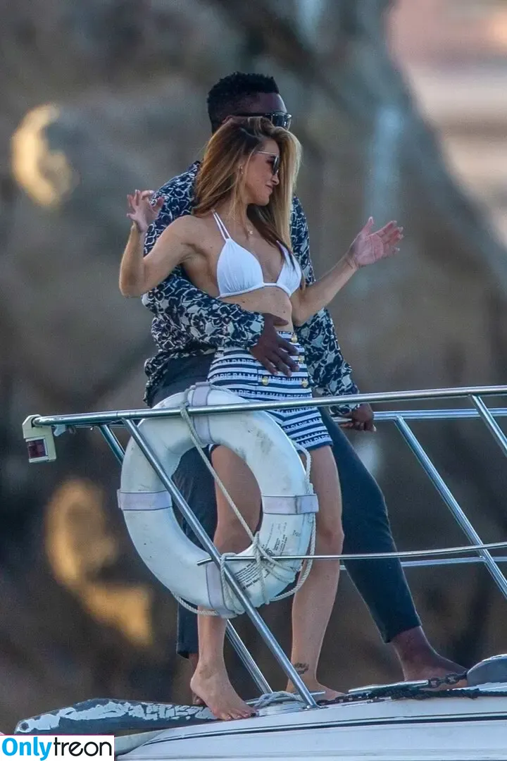 Chrishell Stause голая photo #0140 (chrishell.stause)