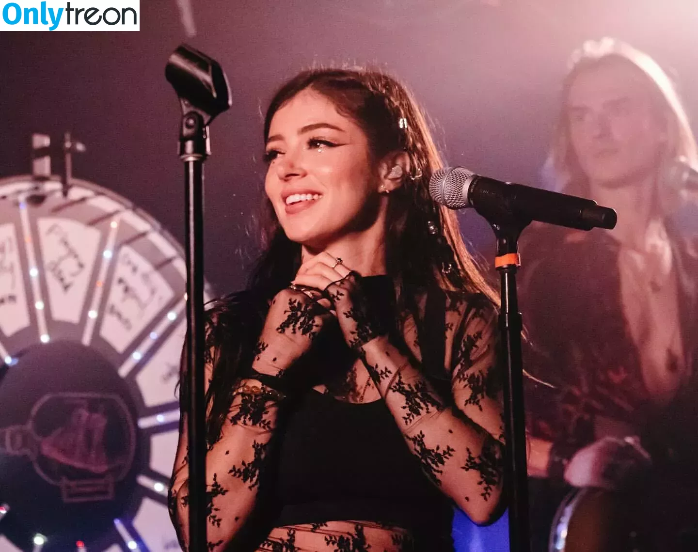 Chrissy Costanza голая photo #0506 (chrissycostanza)