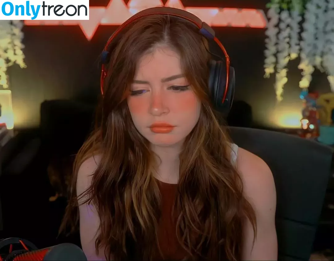 Chrissy Costanza голая photo #0566 (chrissycostanza)