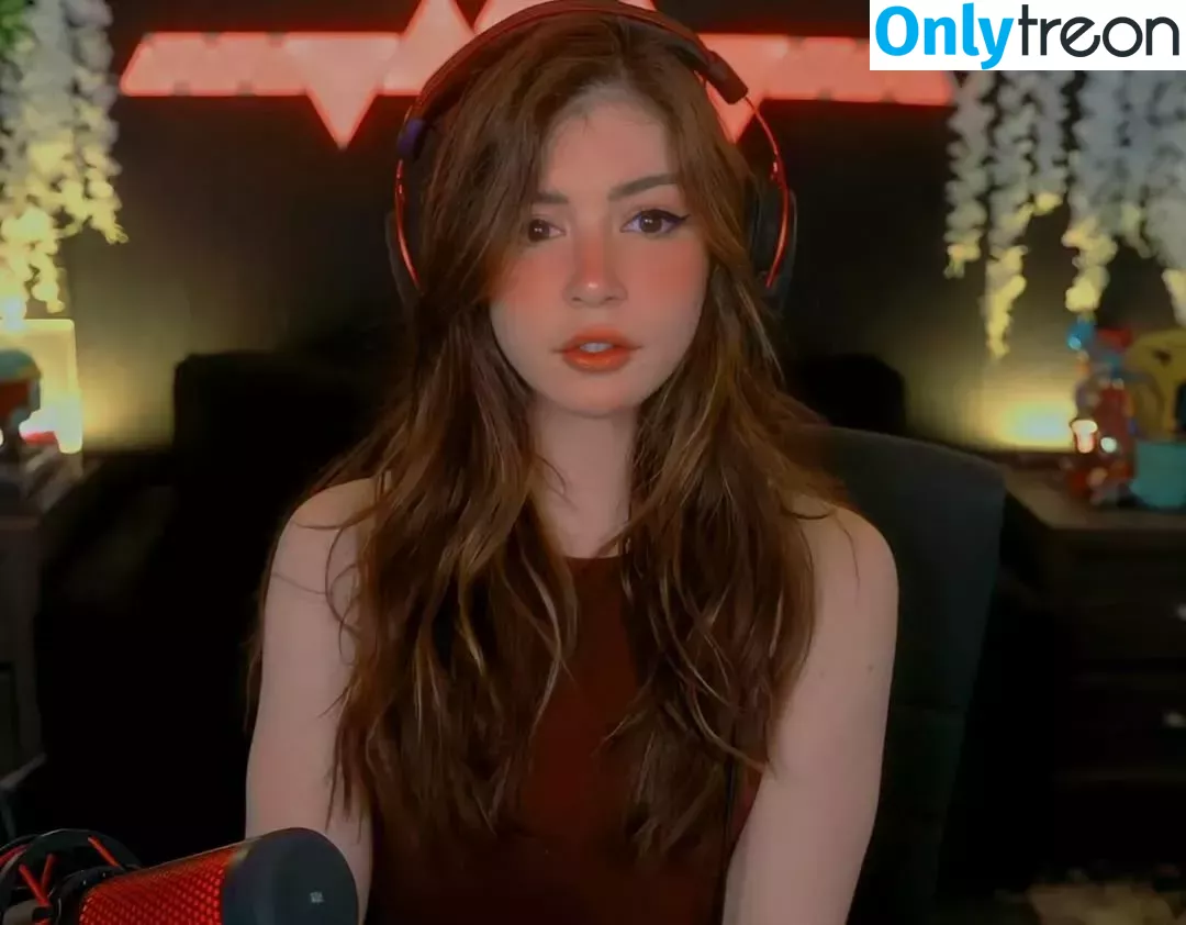 Chrissy Costanza голая photo #0567 (chrissycostanza)