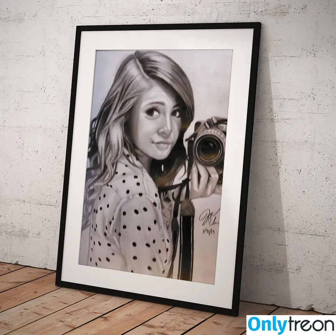 Chrissy Costanza nude photo #0579 (chrissycostanza)