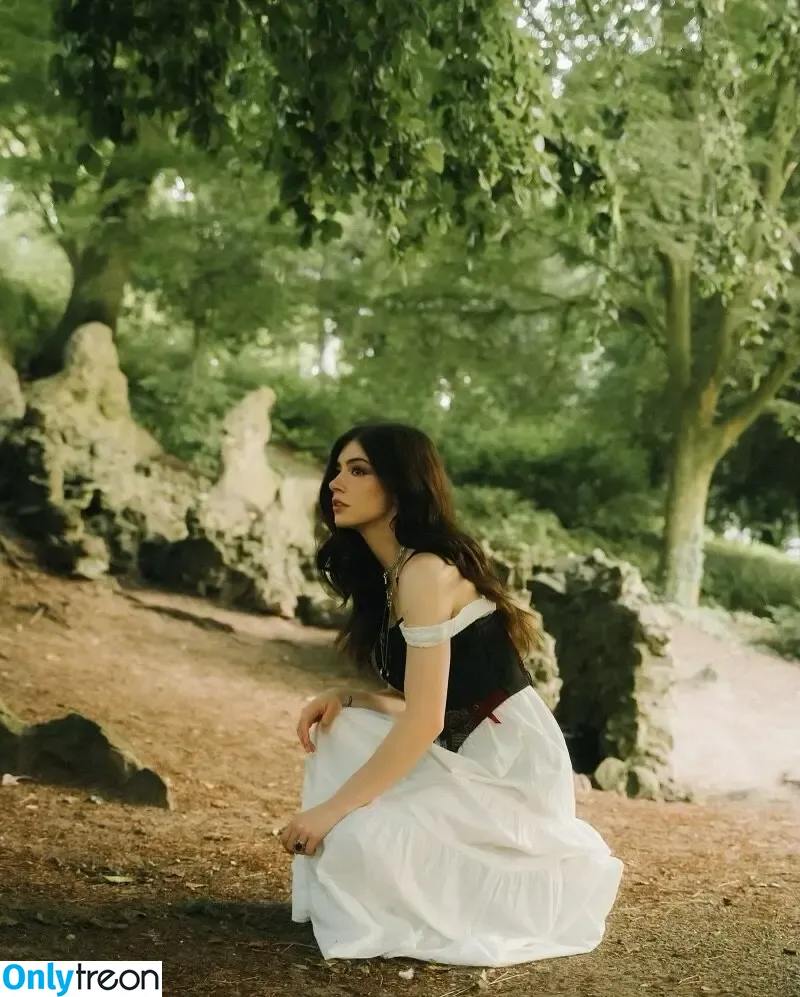 Chrissy Costanza nude photo #0590 (chrissycostanza)