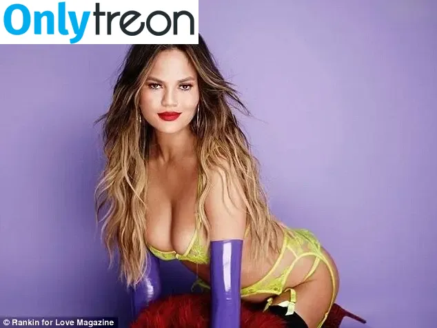 Chrissy Teigen nude photo #0913 (ChrissyTeigen)