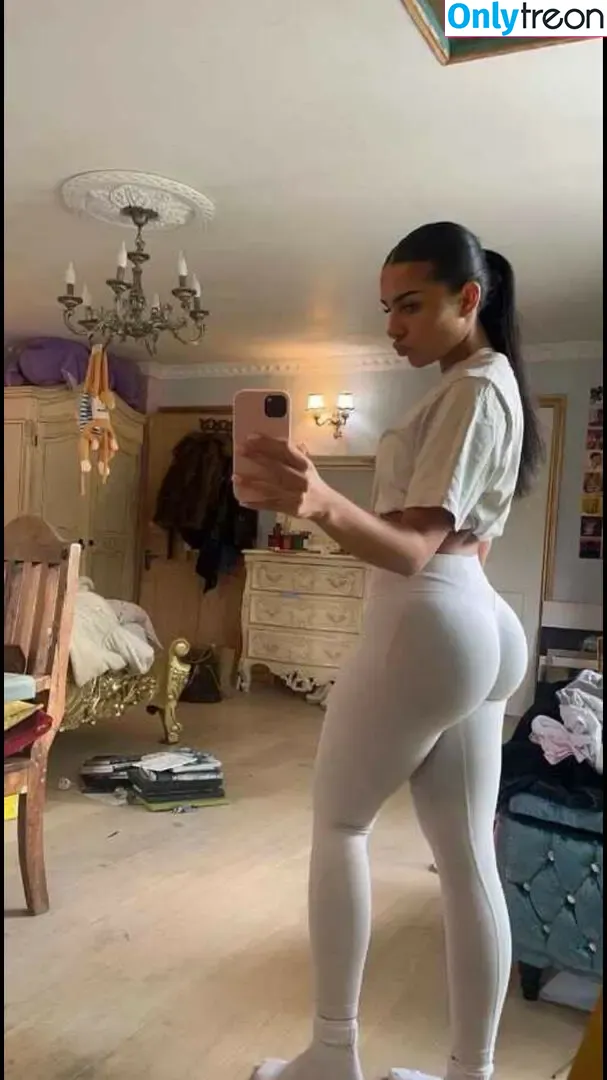 Christabellaeee nude photo #0017 (itsjadeeeee)