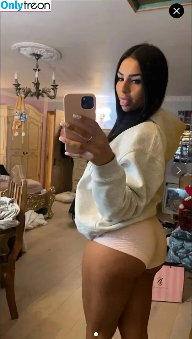 Christabellaeee nude photo #0027 (itsjadeeeee)