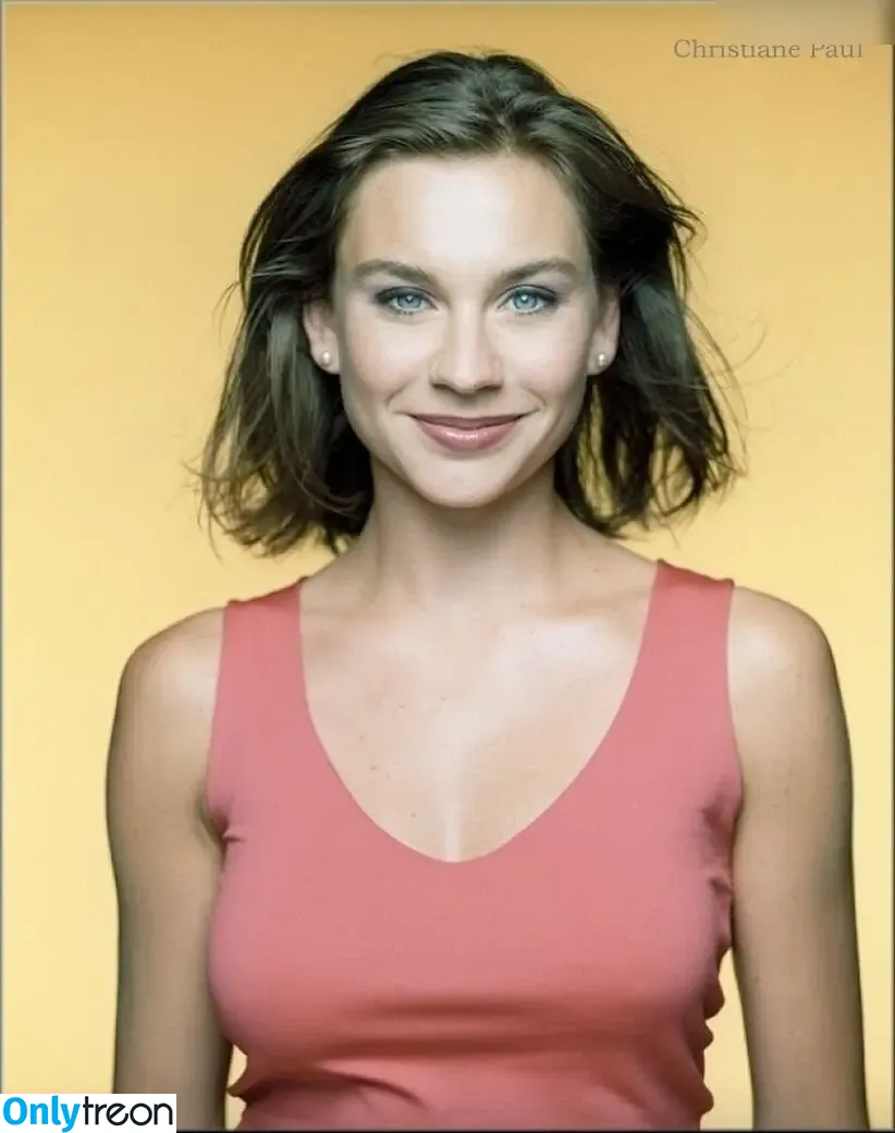Christiane Paul голая photo #0002 (c_paul_official / christiane_paul_official)