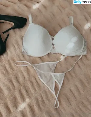  nude photo #0008