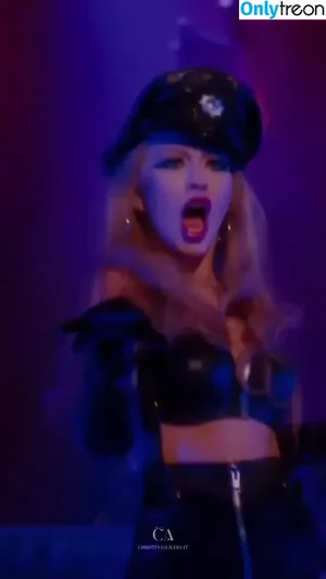 Christina Aguilera / XTINA nude photo #2608