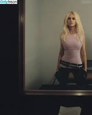 Christina Aguilera / XTINA фото голая #2816