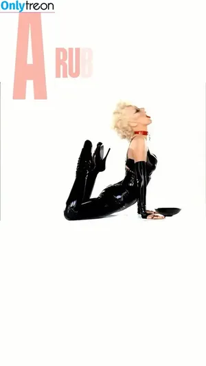 Christina Aguilera / XTINA фото голая #2833