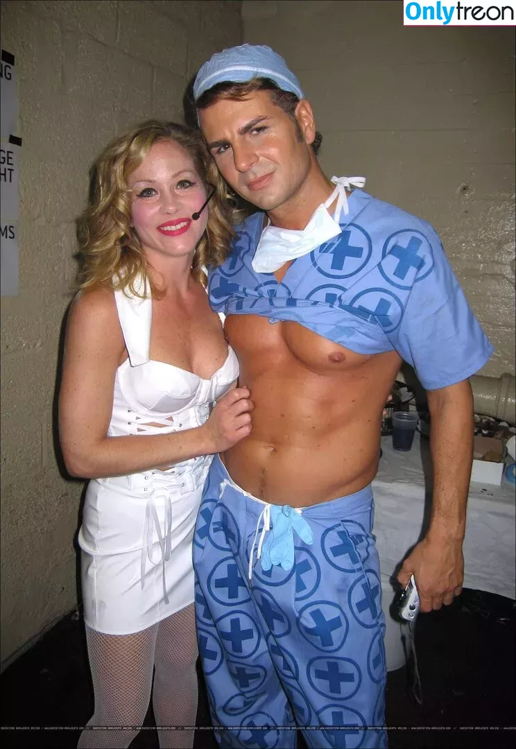 Christina Applegate nude photo #0059 (1capplegate)