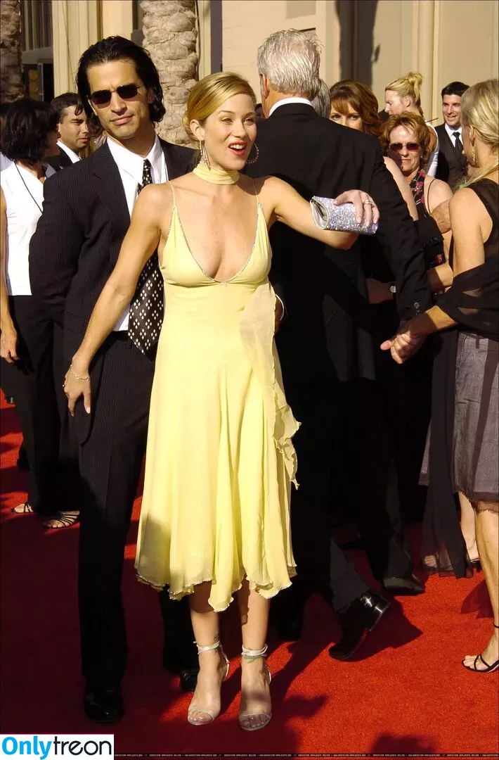 Christina Applegate nude photo #0073 (1capplegate)