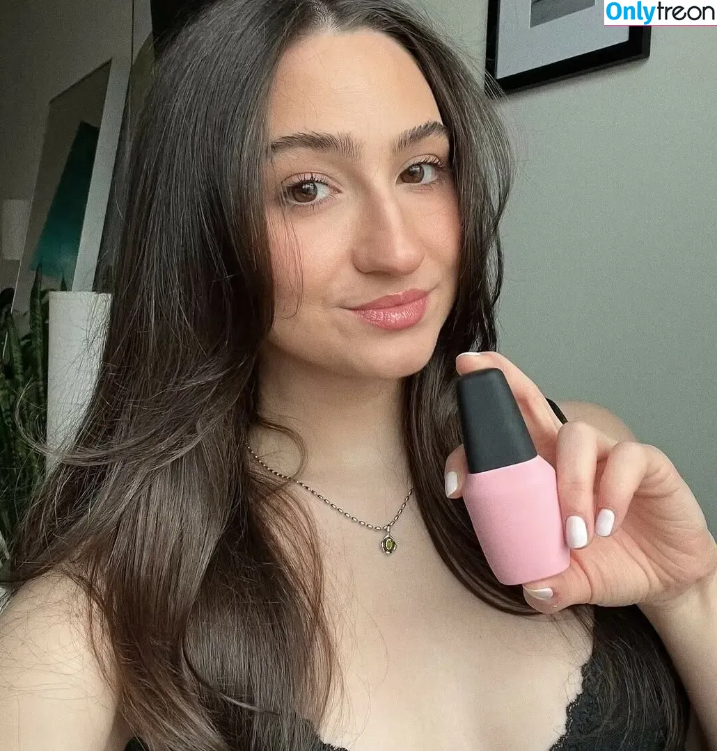 Christina Harris голая photo #0039 (beautychickee)