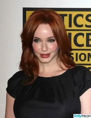 Christina Hendricks / actuallychristinahendricks nude photo #1727