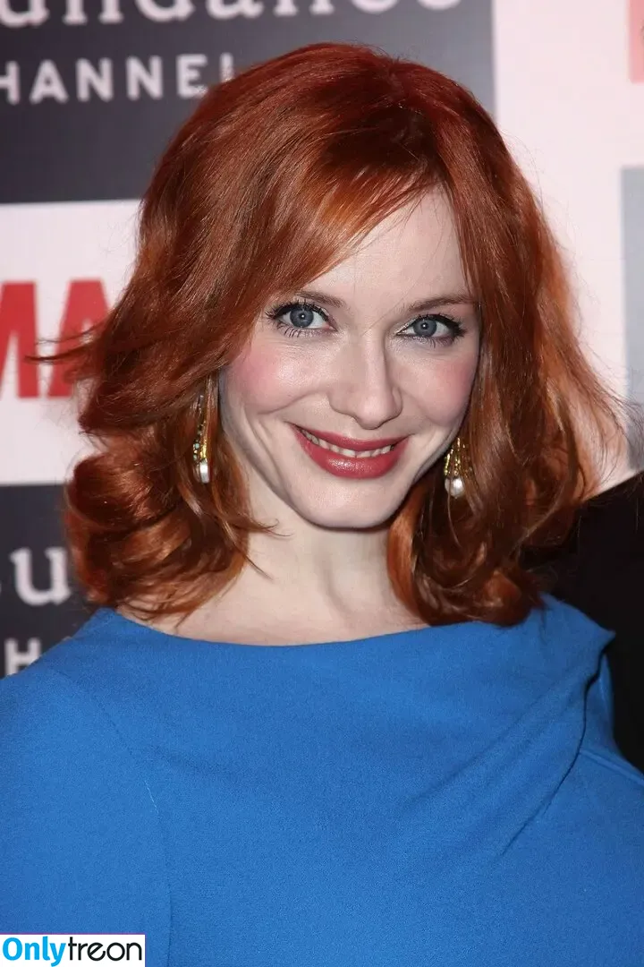 Christina Hendricks nude photo #1751 (actuallychristinahendricks)