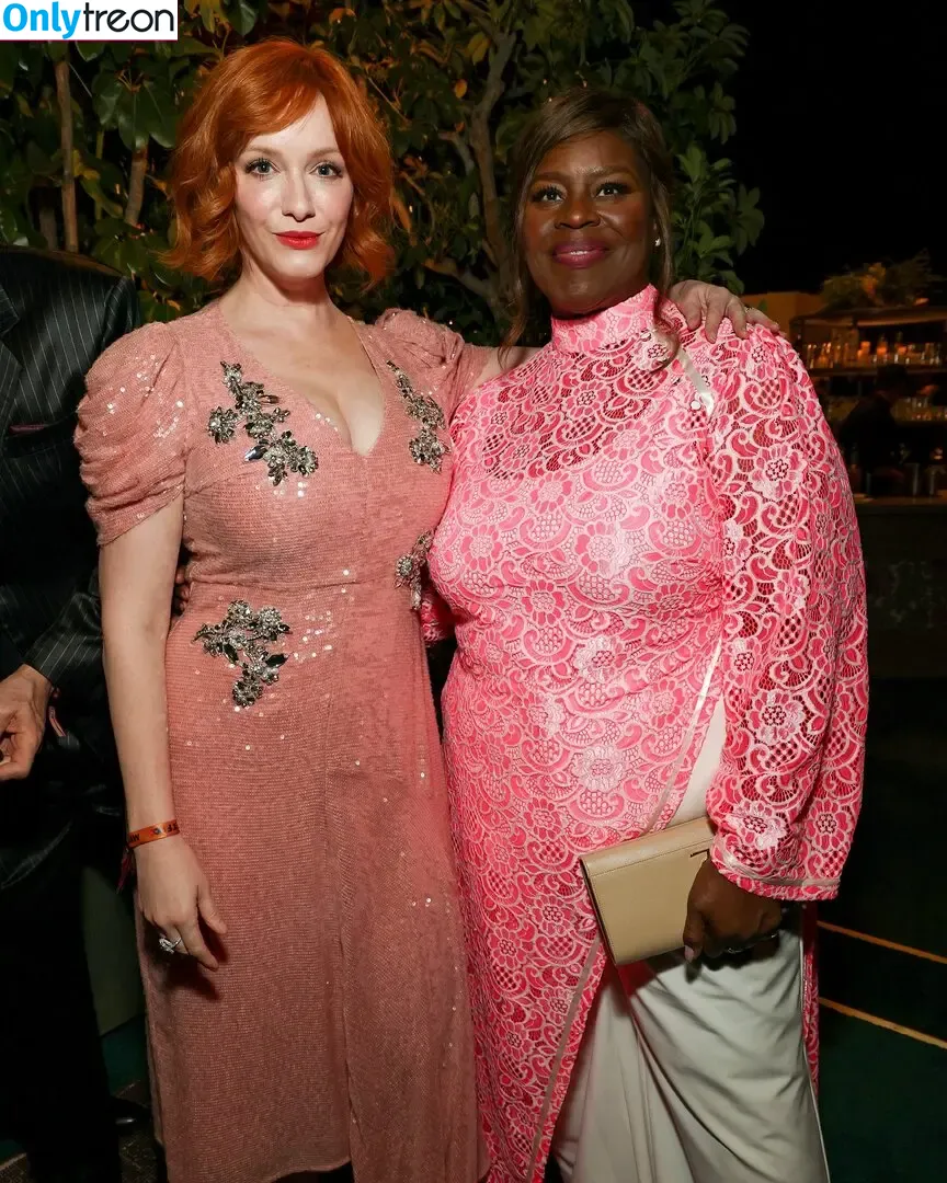 Christina Hendricks nude photo #1846 (actuallychristinahendricks)