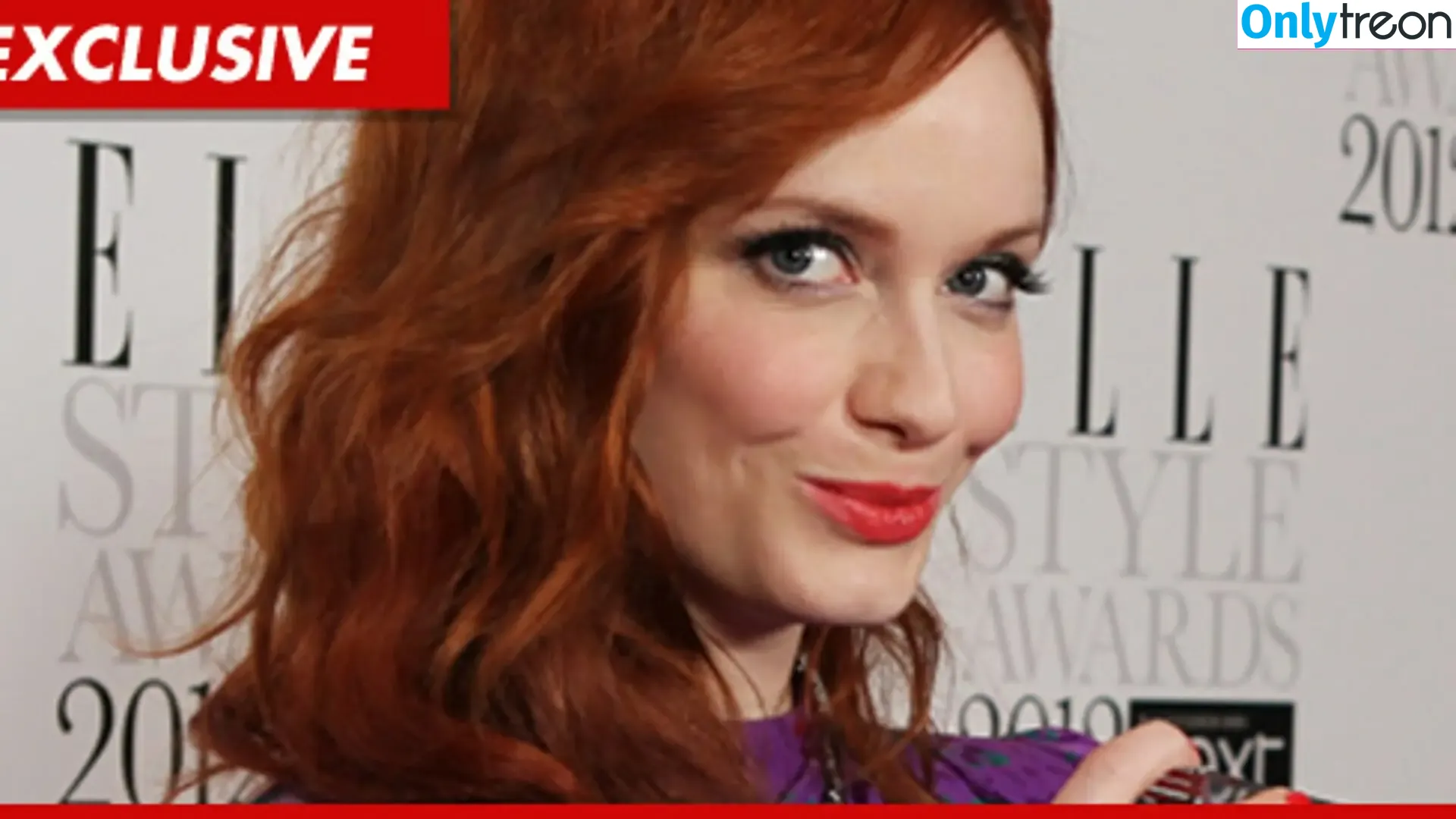 Christina Hendricks nude photo #1861 (actuallychristinahendricks)