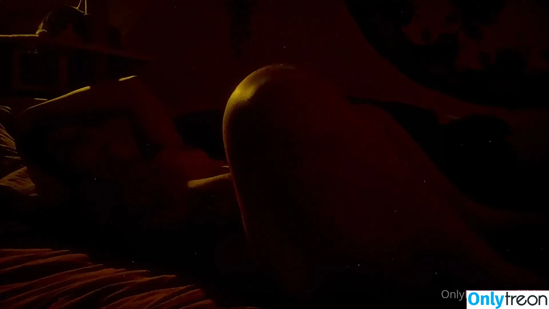 Christina Parrish nude photo #0136 (lilbirdkiller / lilbite)