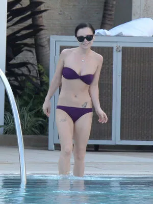 Christina Ricci / ChristinaRicci / arianaricci / riccigrams фото голая #0526