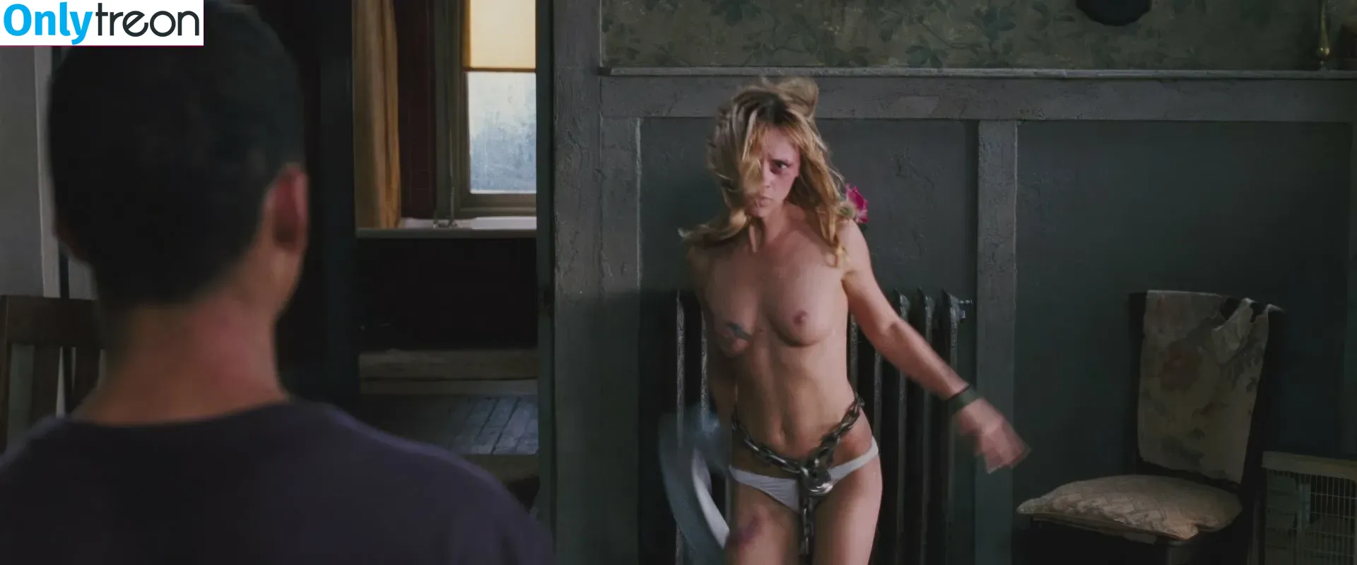 Christina Ricci голая photo #0288 (ChristinaRicci / arianaricci / riccigrams)