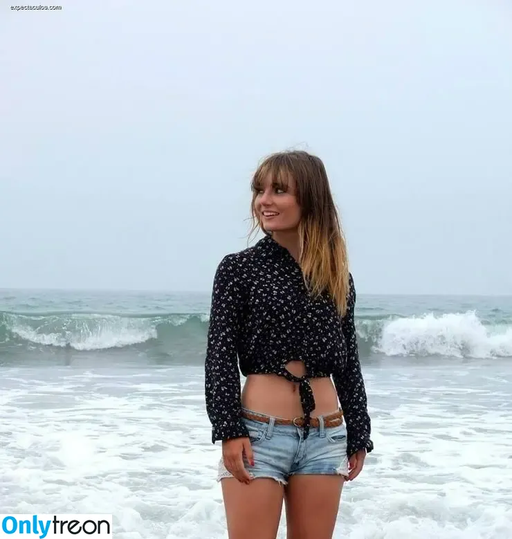 Christina Robinson nude photo #0008 (198416415 / thechristinarobinson)