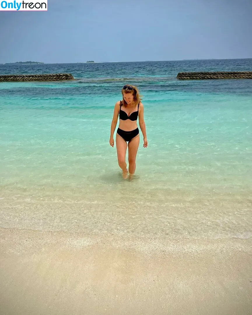 Christina Trevanion nude photo #0003 (christinatrevanion)