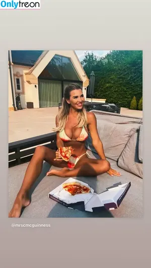 Christine McGuinness / mrscmcguinness фото голая #0337