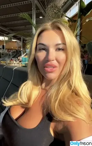 Christine McGuinness / mrscmcguinness фото голая #0405