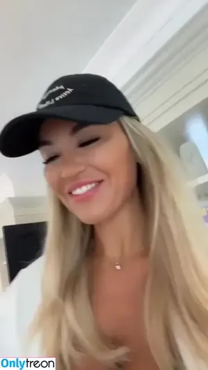 Christine McGuinness / mrscmcguinness фото голая #0431