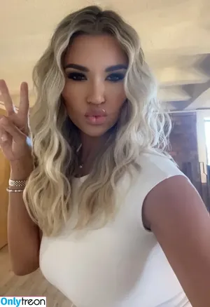 Christine McGuinness / mrscmcguinness фото голая #0655