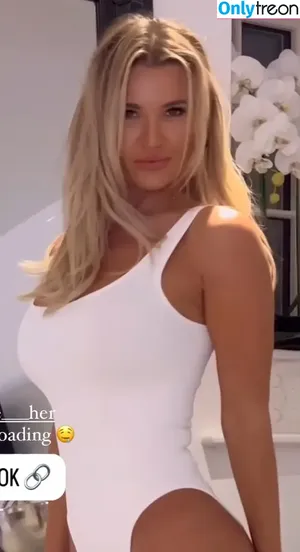 Christine McGuinness / mrscmcguinness фото голая #0715
