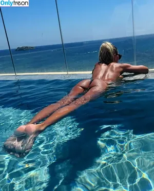 Christine McGuinness / mrscmcguinness nude photo #0809