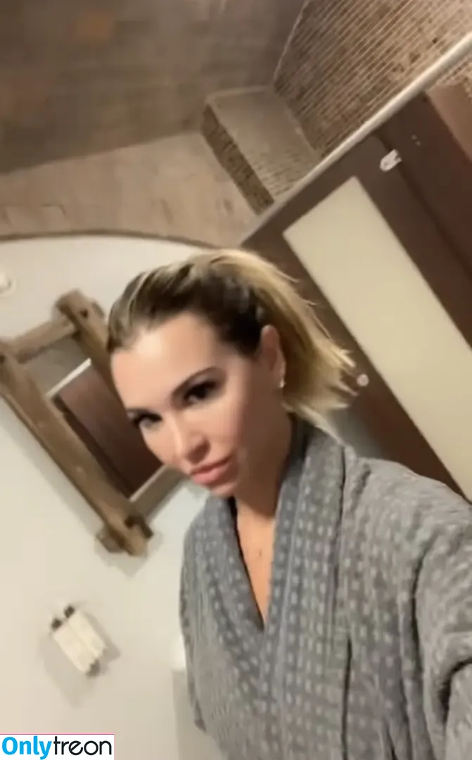 Christine McGuinness голая photo #0229 (mrscmcguinness)