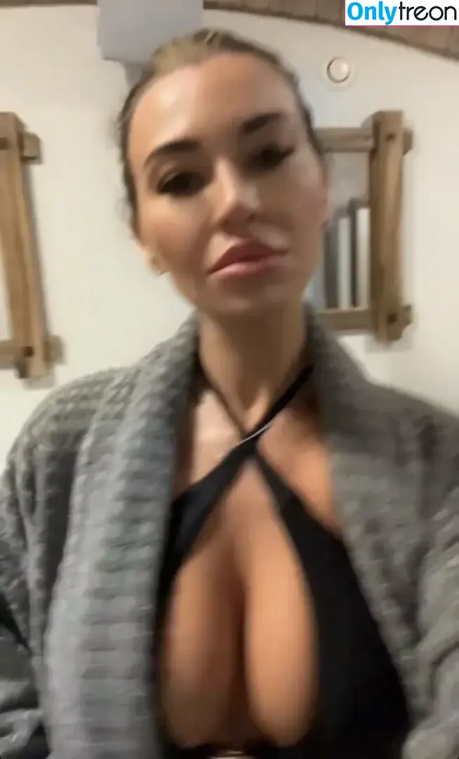 Christine McGuinness голая photo #0251 (mrscmcguinness)
