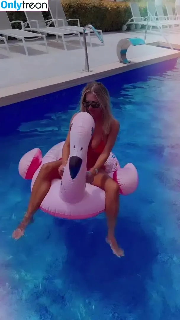 Christine McGuinness голая photo #0293 (mrscmcguinness)