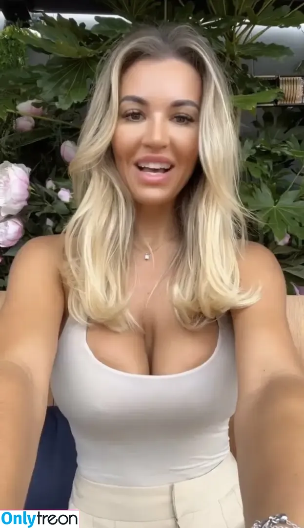 Christine McGuinness голая photo #0397 (mrscmcguinness)