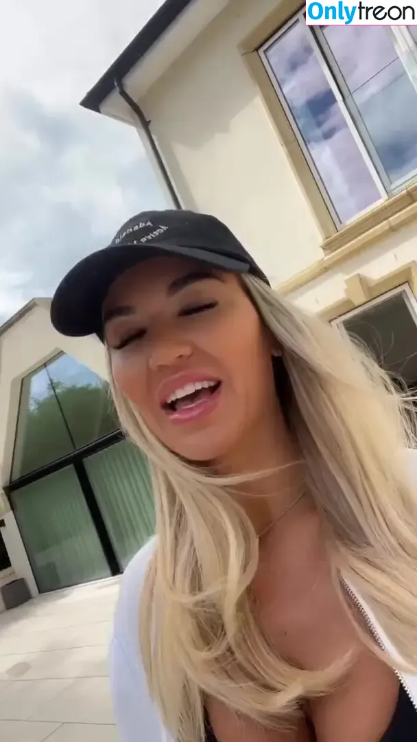 Christine McGuinness голая photo #0432 (mrscmcguinness)