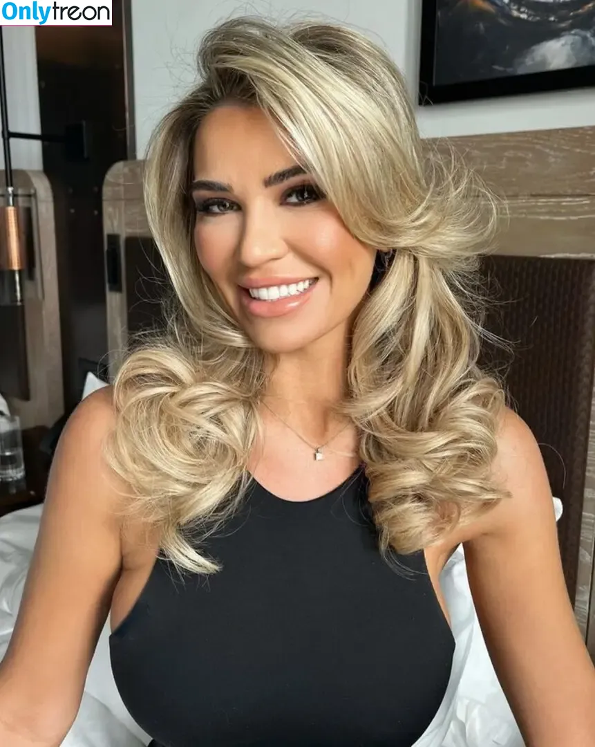 Christine McGuinness nude photo #0706 (mrscmcguinness)
