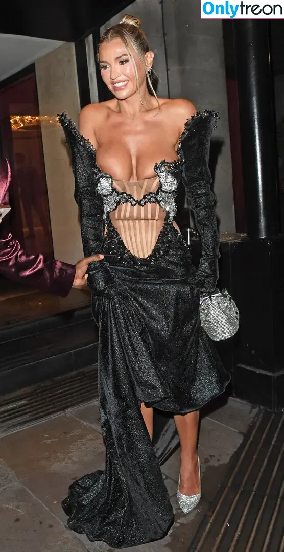 Christine McGuinness голая photo #1111 (mrscmcguinness)
